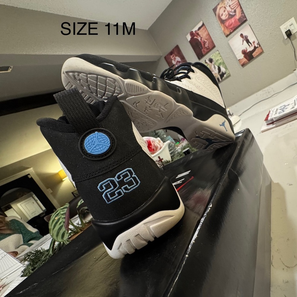 Jordan 9 University Blue MINT CONDITION Size 11M